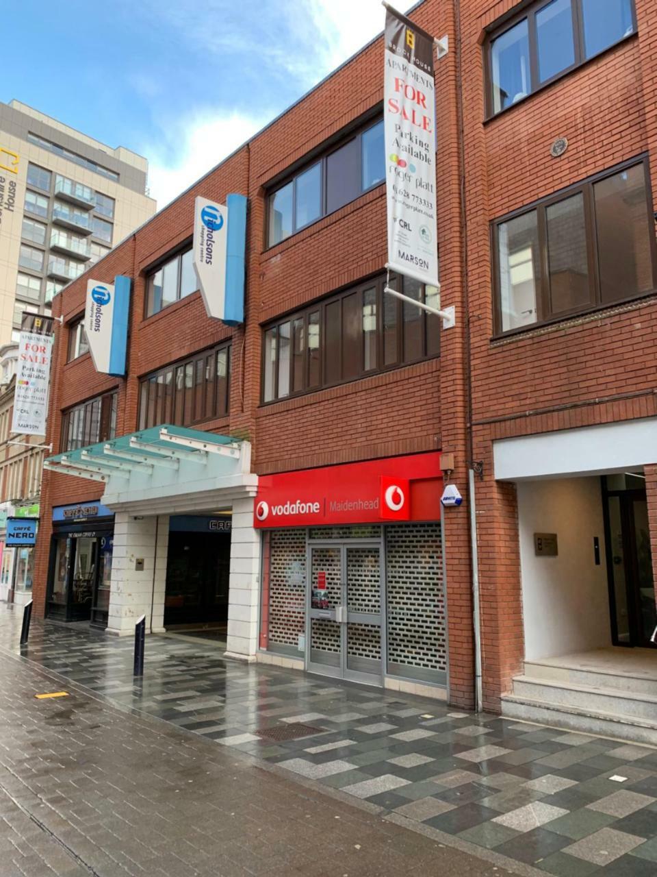 Stylish And Clean 1 Bed Apartment Maidenhead Town Center 외부 사진